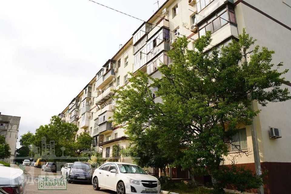 Продаётся 1-комнатная квартира, 32 м²