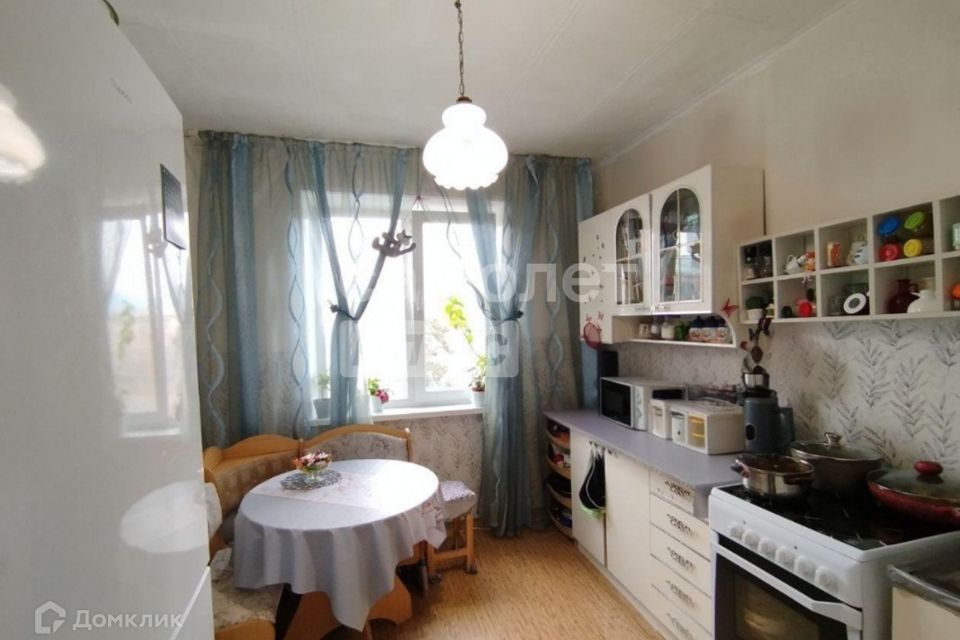Продаётся 4-комнатная квартира, 78.1 м²