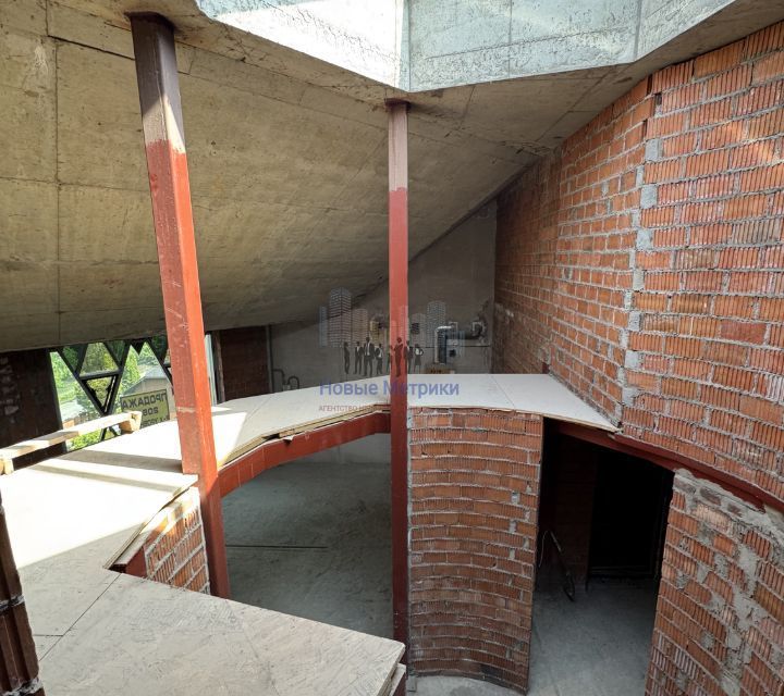 Продаётся студия, 207 м²