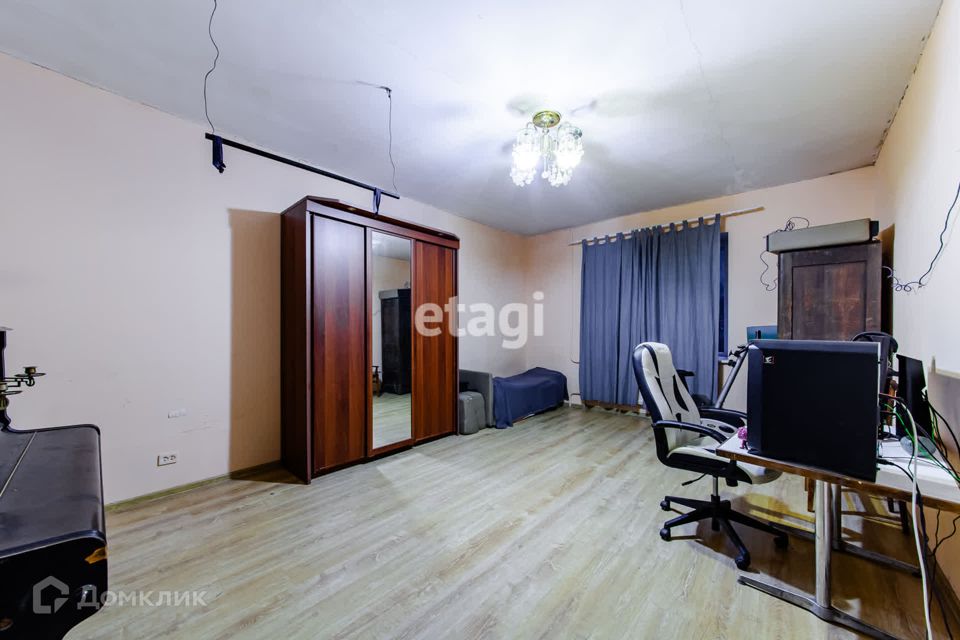 Продаётся 2-комнатная квартира, 69.7 м²