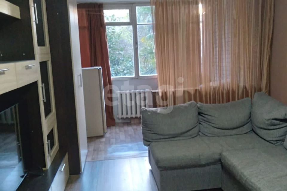 Продаётся 3-комнатная квартира, 72 м²
