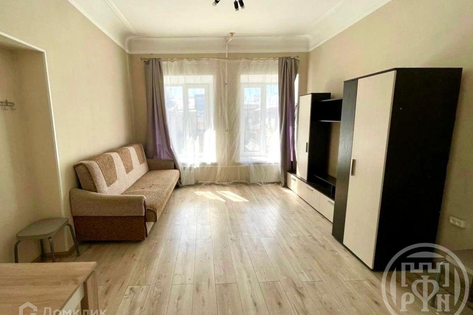 Продаётся комната в 7-комн. квартире, 15.8 м²