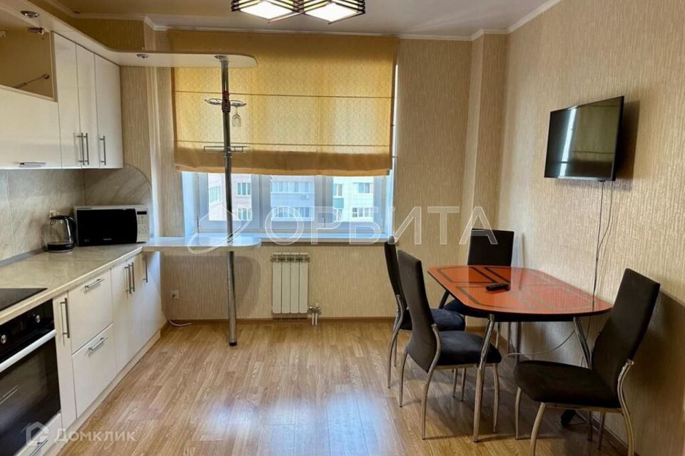 Продаётся 2-комнатная квартира, 76 м²