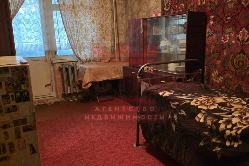 Продаётся 4-комнатная квартира, 96.8 м²