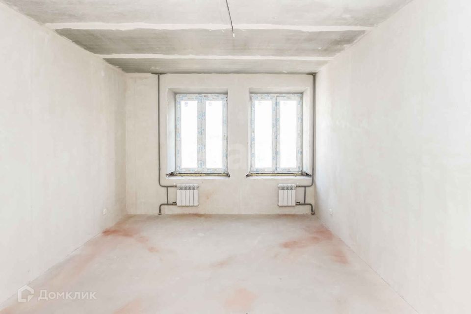 Продаётся 3-комнатная квартира, 129.4 м²