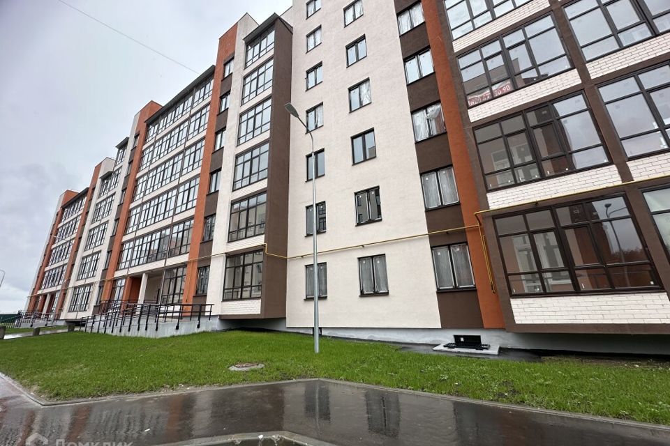 Продаётся 2-комнатная квартира, 67.64 м²