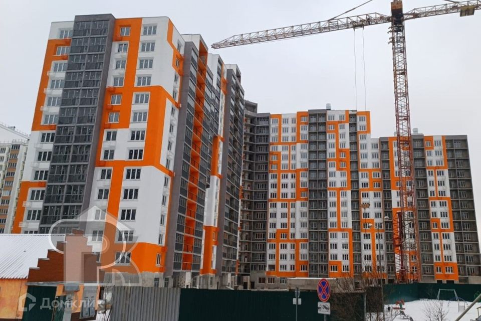 Продаётся 2-комнатная квартира, 61.9 м²