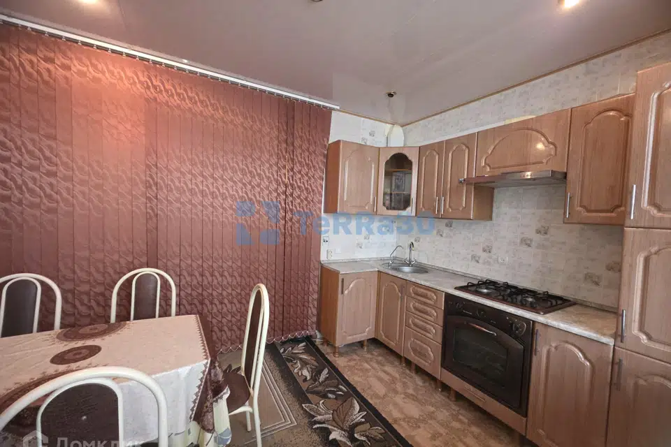Продаётся 3-комнатная квартира, 69.7 м²