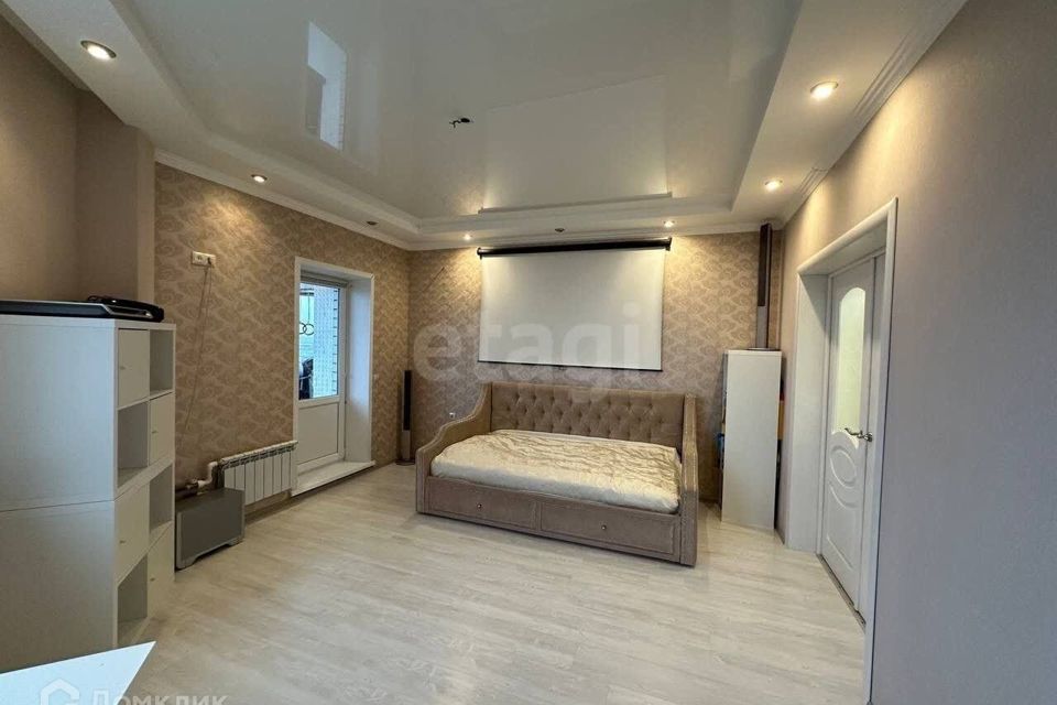 Продаётся 3-комнатная квартира, 108.8 м²