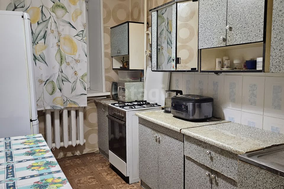 Продаётся 3-комнатная квартира, 58.2 м²