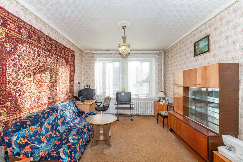 Продаётся 1-комнатная квартира, 41.3 м²