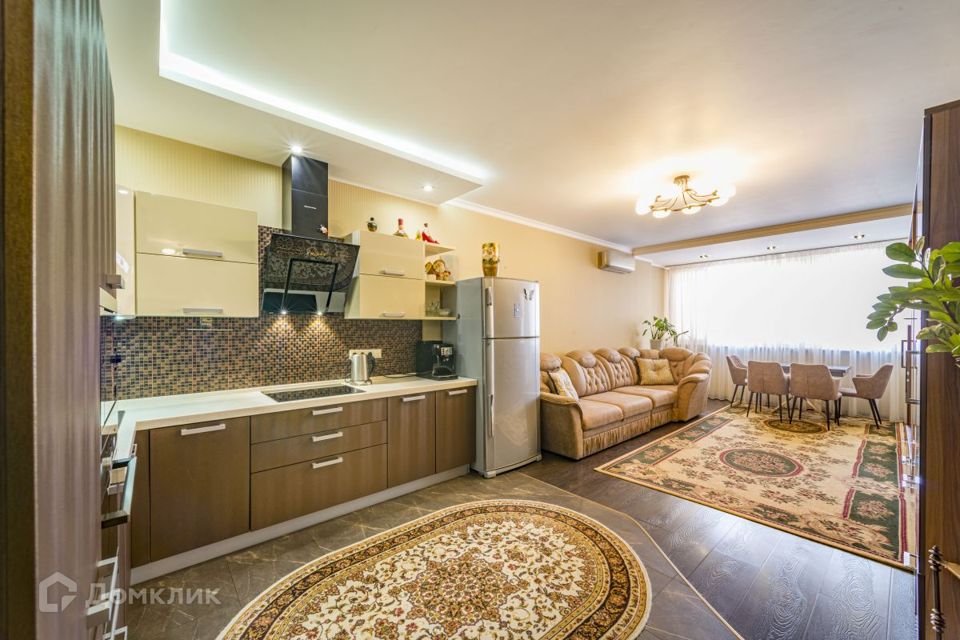 Продаётся 3-комнатная квартира, 78.4 м²