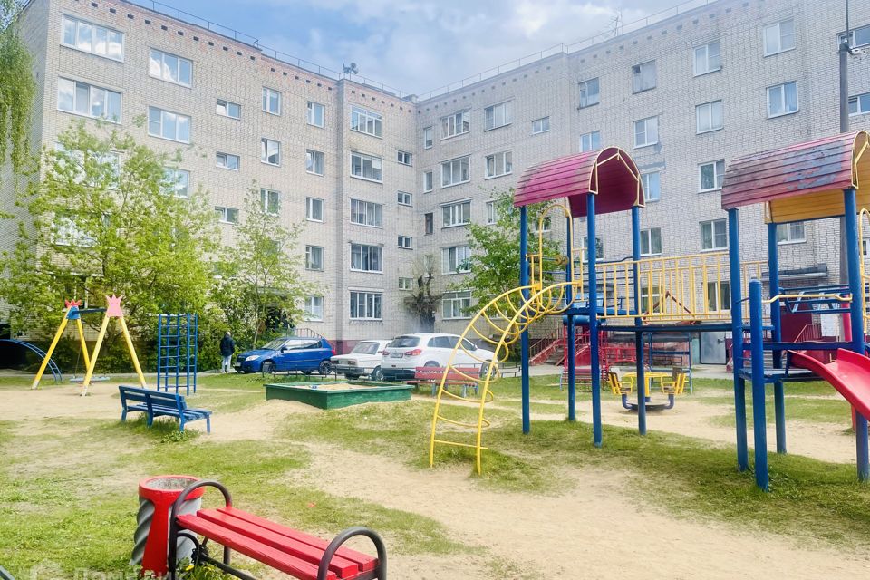Продаётся 3-комнатная квартира, 62.3 м²