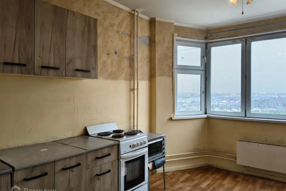 Продаётся 3-комнатная квартира, 76.3 м²