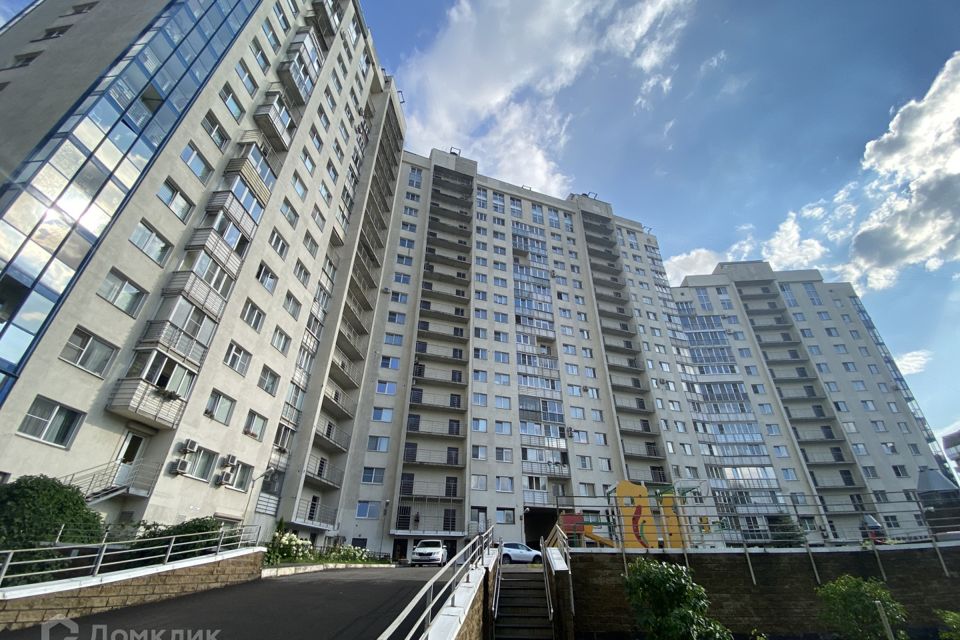 Сдаётся 2-комнатная квартира, 59.9 м²