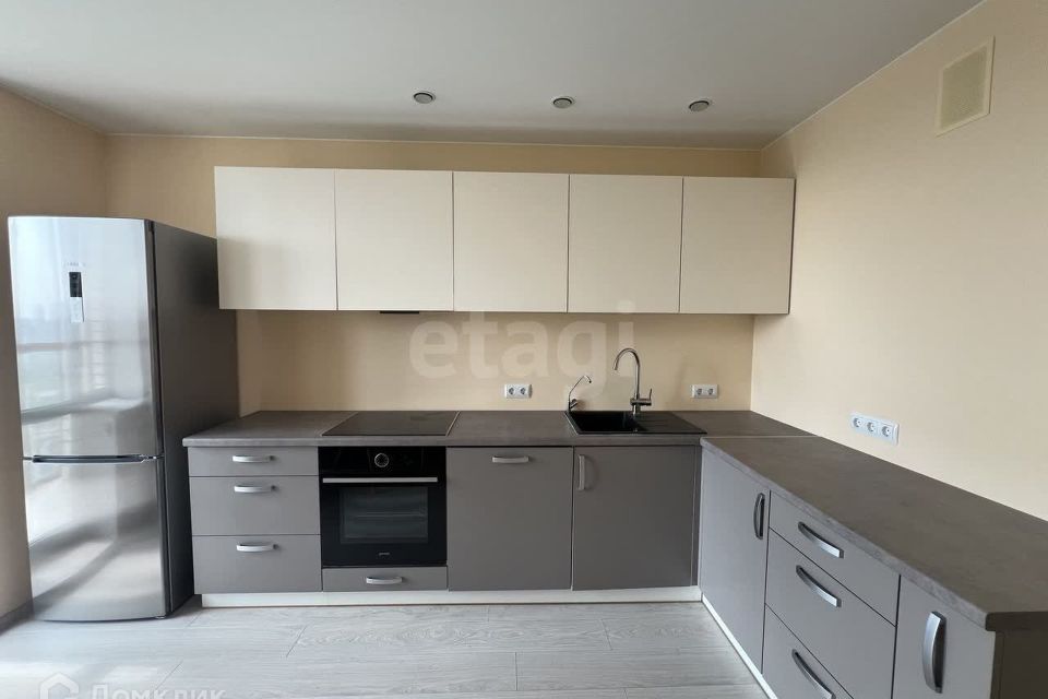 Продаётся 1-комнатная квартира, 44.3 м²