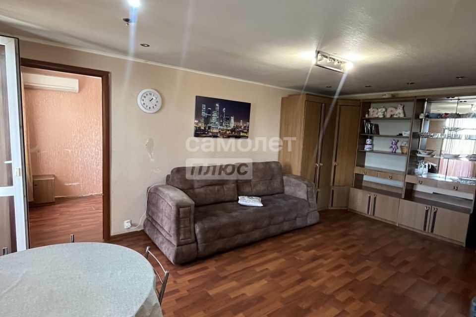 Продаётся 2-комнатная квартира, 42.8 м²