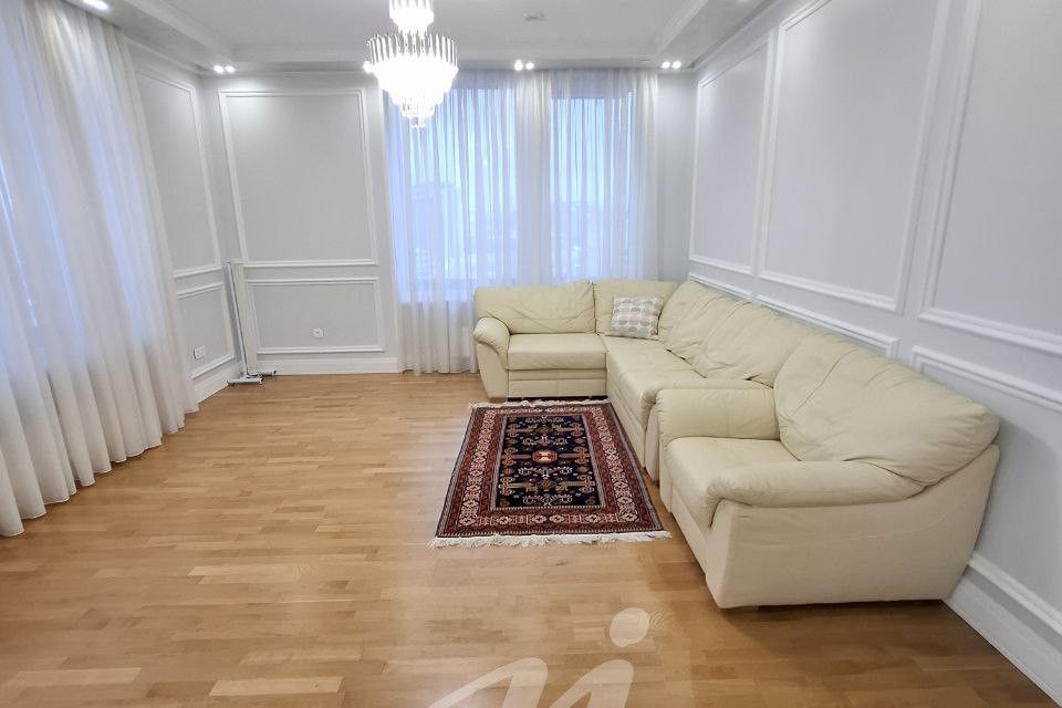 Сдаётся 3-комнатная квартира, 90 м²