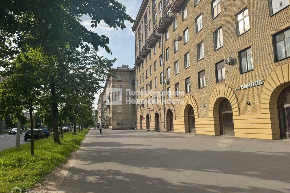 Продаётся 3-комнатная квартира, 79.9 м²