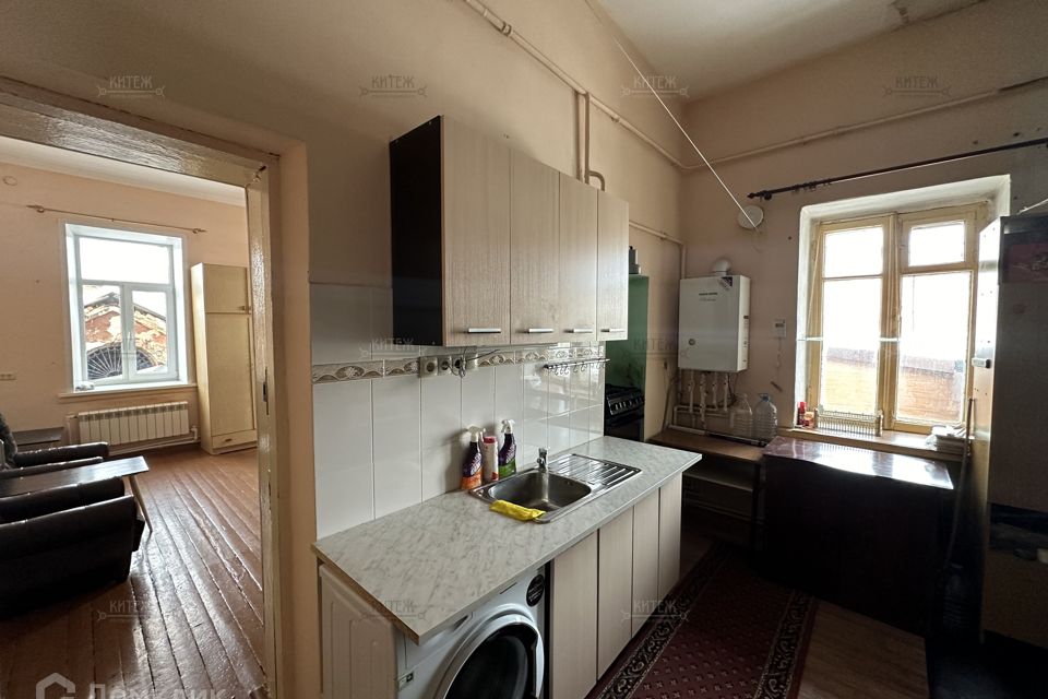 Сдаётся 1-комнатная квартира, 56 м²