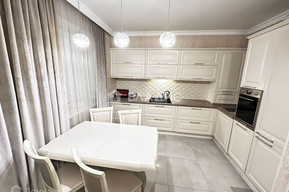 Продаётся 3-комнатная квартира, 64.5 м²