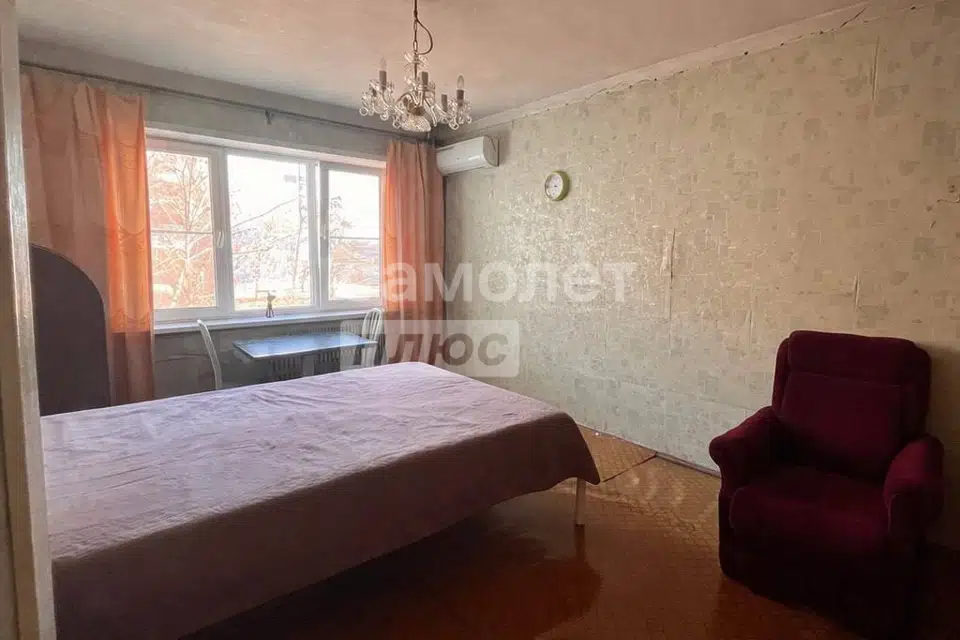 Продаётся 3-комнатная квартира, 60.5 м²