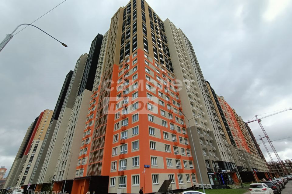 Продаётся 1-комнатная квартира, 40.8 м²