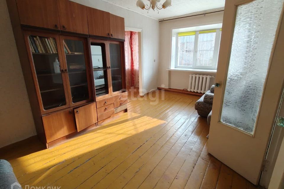 Продаётся 2-комнатная квартира, 42.4 м²