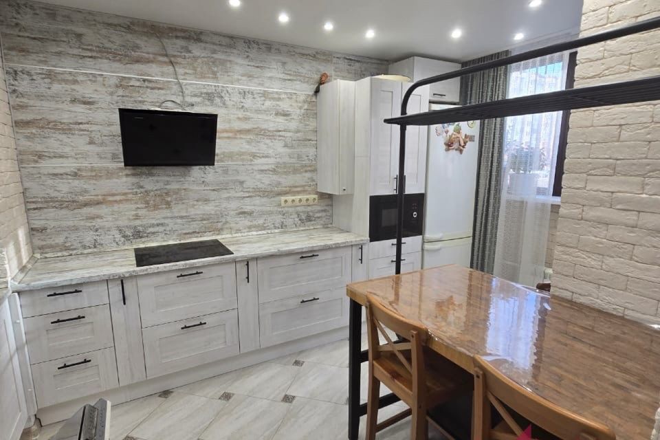Продаётся 3-комнатная квартира, 69 м²