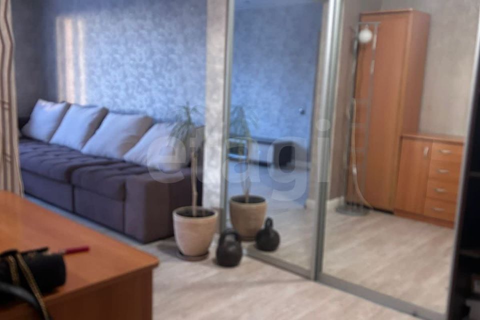 Сдаётся 2-комнатная квартира, 68.9 м²