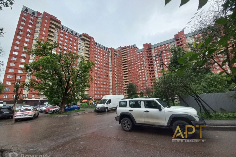 Продаётся 1-комнатная квартира, 52.5 м²