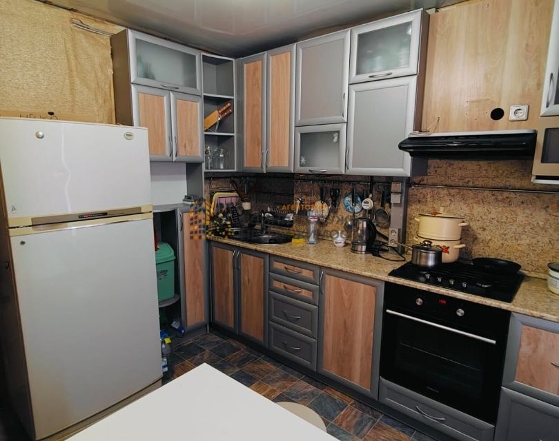 Сдаётся 3-комнатная квартира, 65 м²