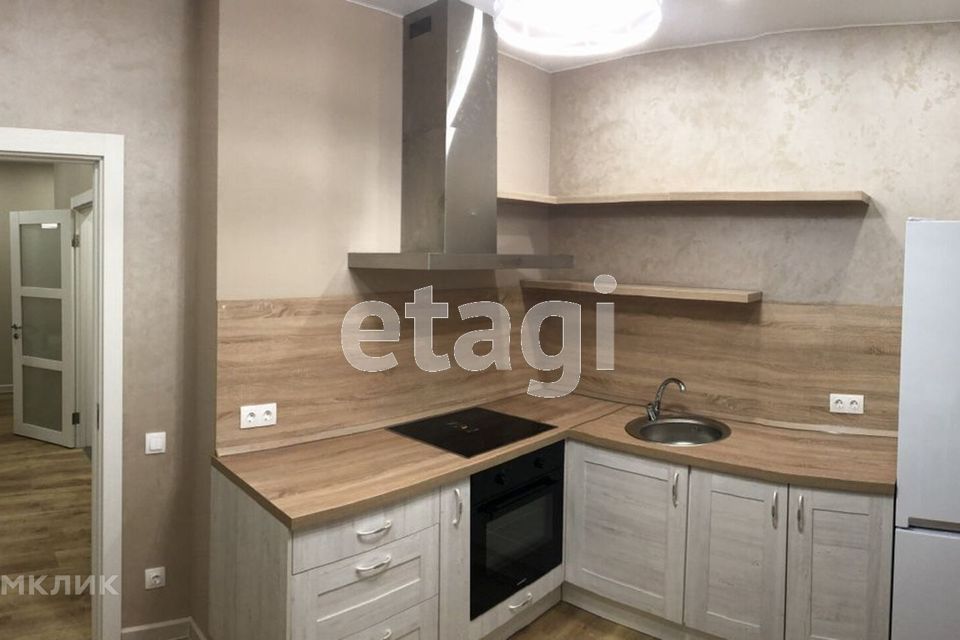 Сдаётся 2-комнатная квартира, 56 м²