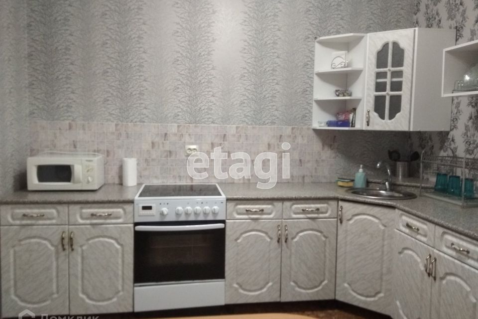 Сдаётся 3-комнатная квартира, 58 м²