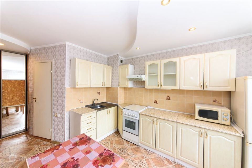Сдаётся 2-комнатная квартира, 54.7 м²