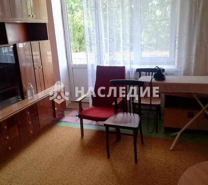 Продаётся 4-комнатная квартира, 61 м²