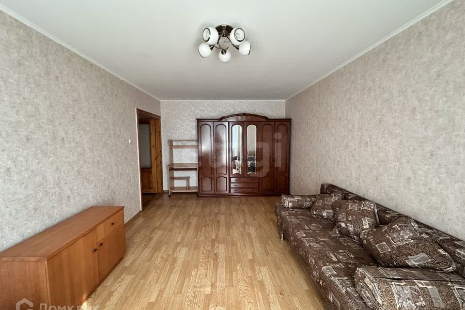 Сдаётся 2-комнатная квартира, 65 м²
