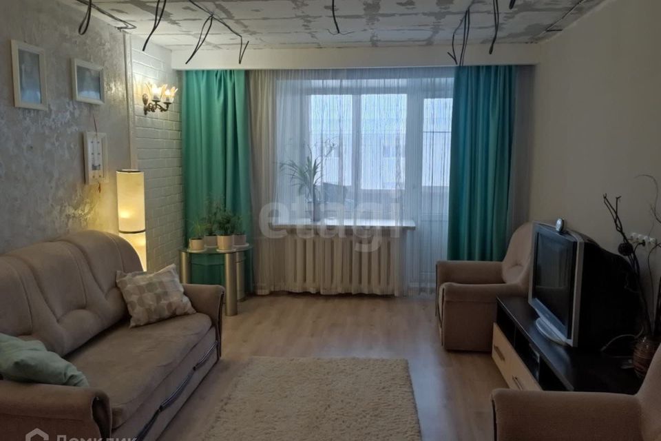 Продаётся 3-комнатная квартира, 59.5 м²