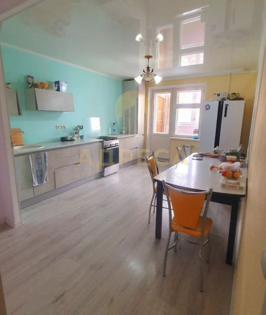 Продаётся 3-комнатная квартира, 84.5 м²