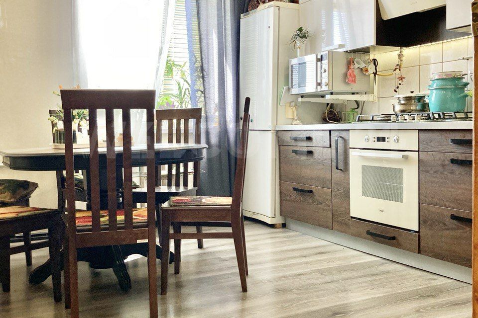 Продаётся 2-комнатная квартира, 63 м²
