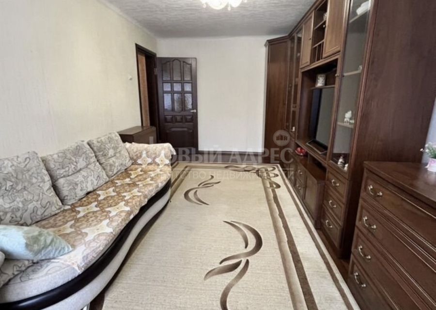 Продаётся 2-комнатная квартира, 52.3 м²