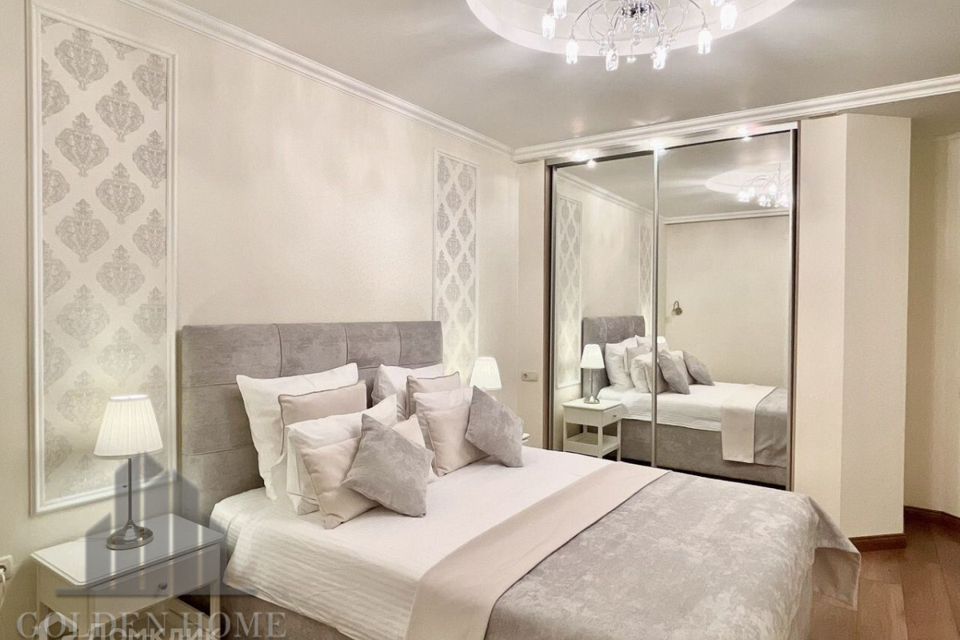 Сдаётся 2-комнатная квартира, 75 м²