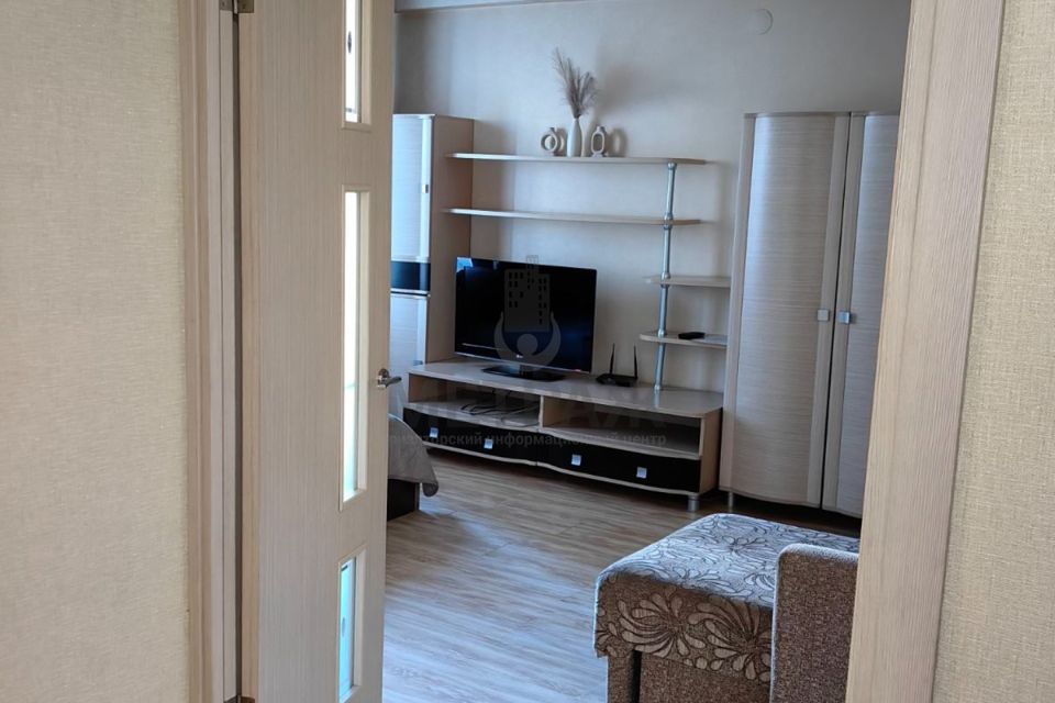 Продаётся 1-комнатная квартира, 41.8 м²