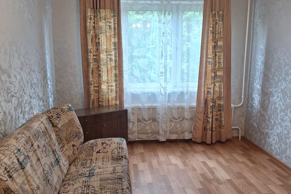 Сдаётся 1-комнатная квартира, 37 м²