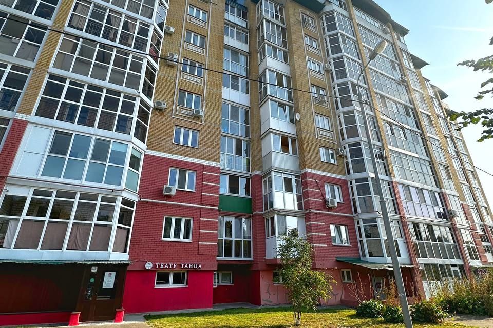 Продаётся 2-комнатная квартира, 80 м²
