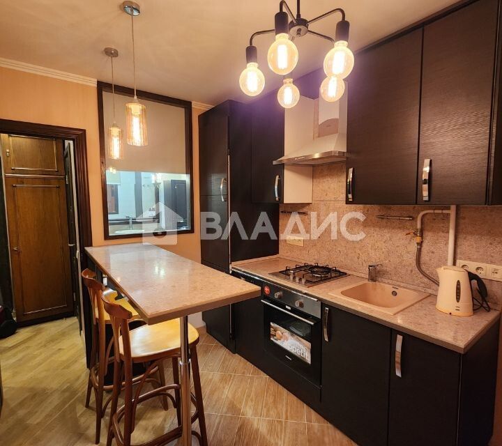 Продаётся 1-комнатная квартира, 35.4 м²