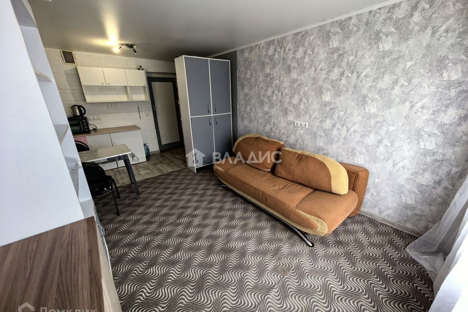 Продаётся комната в 5-комн. квартире, 18 м²
