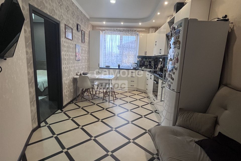 Продаётся 2-комнатная квартира, 64 м²