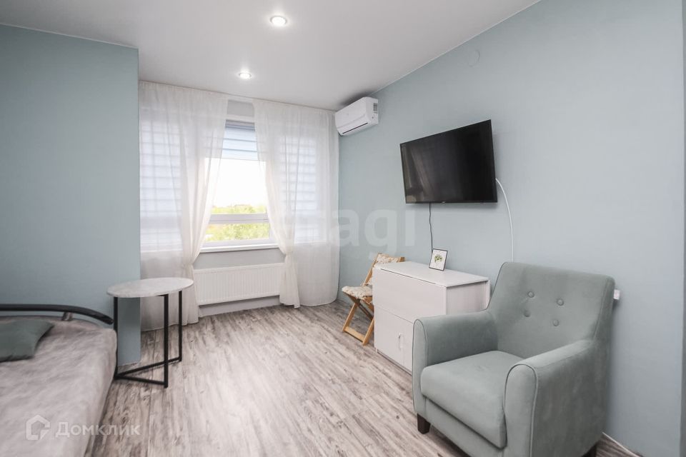 Продаётся 1-комнатная квартира, 42.6 м²