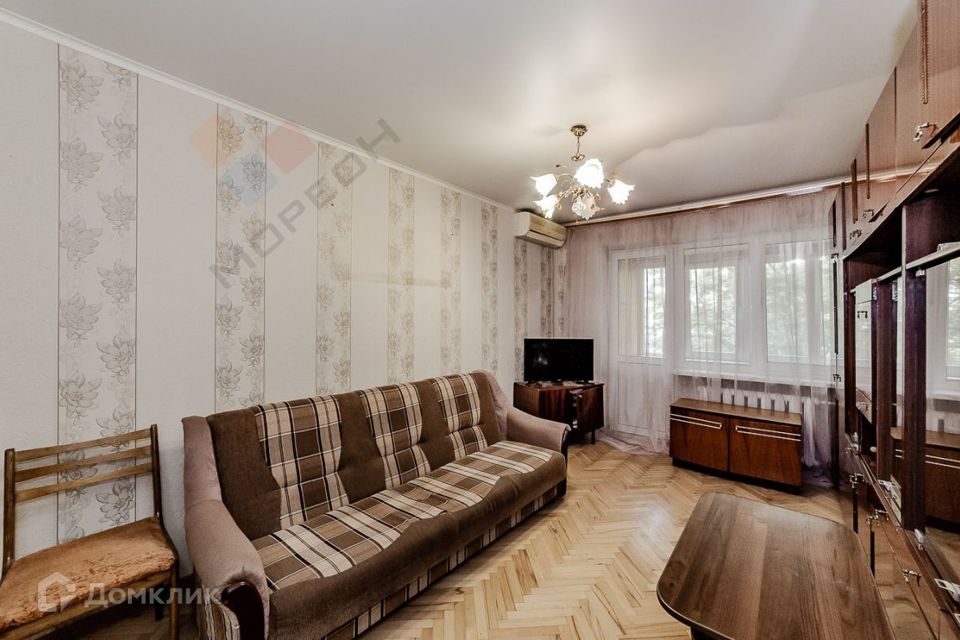 Продаётся 3-комнатная квартира, 51.3 м²